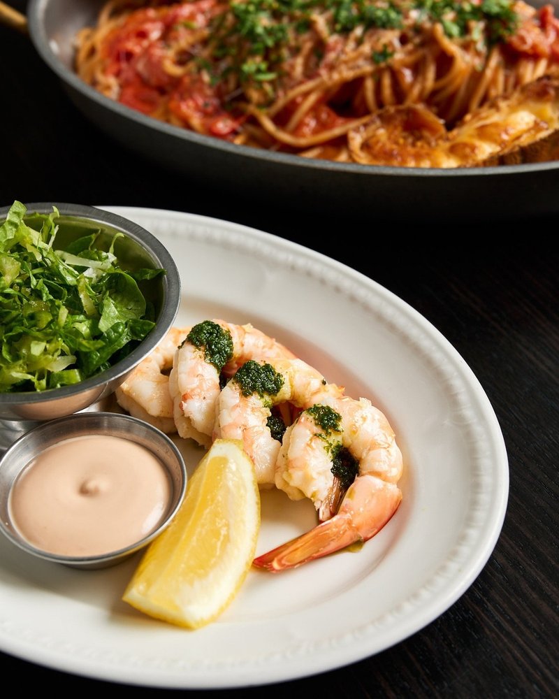 Fosh Bar & Restaurant photo 10