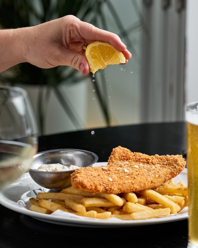 Fosh Bar & Restaurant photo 5