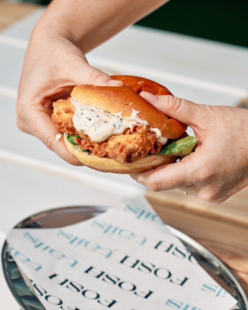 Fosh Bar & Restaurant photo 7