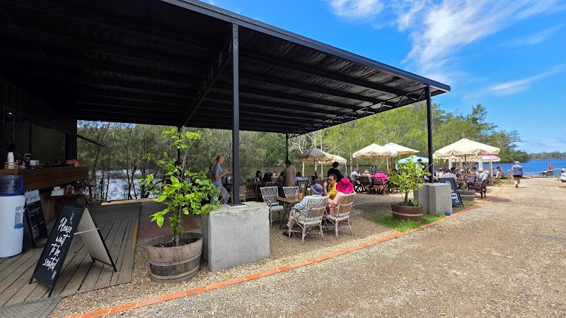 THE OYSTER FARMERS DAUGHTER photo 6